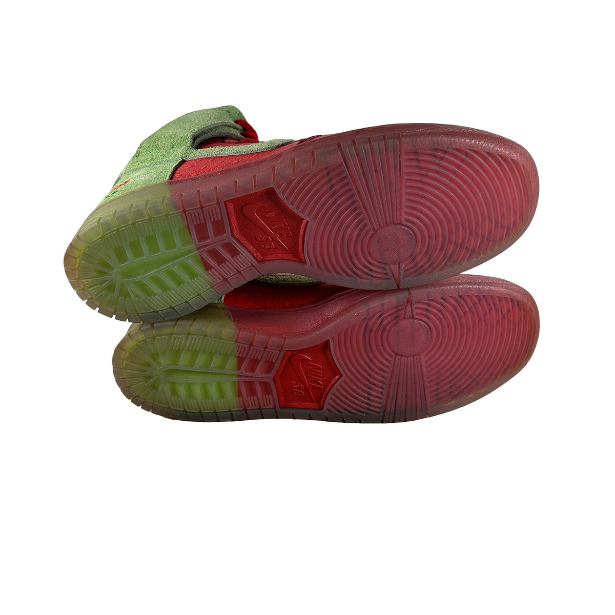 CW7093 600 Nike SB Dunk High Strawberry Cough - 10.5 M (Yellowing)