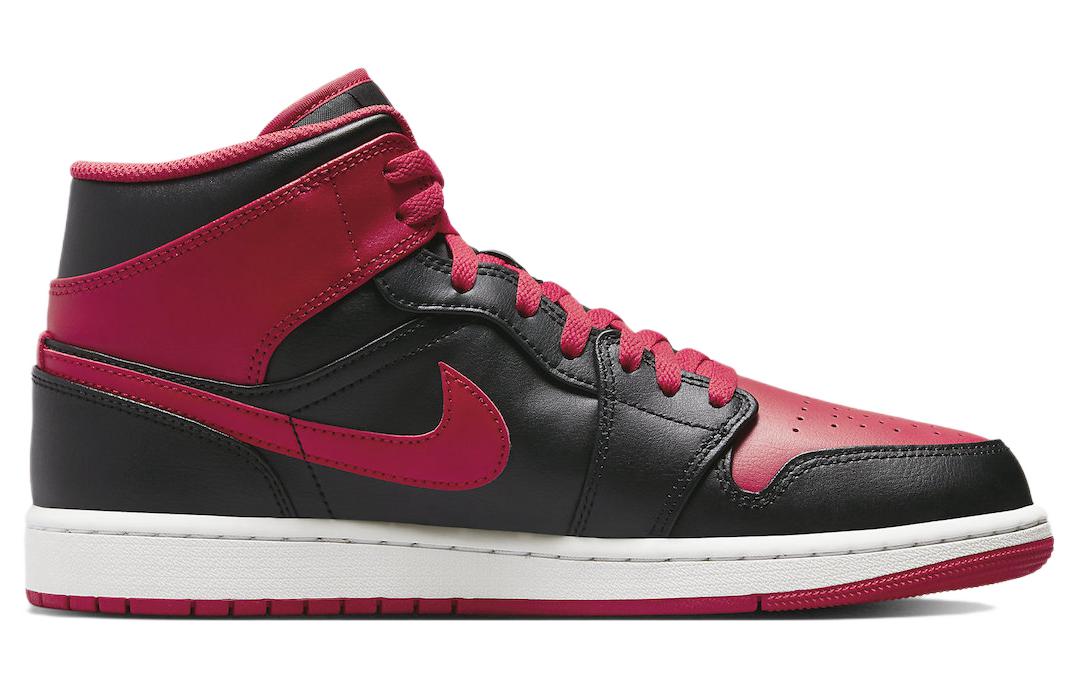 DQ8426 060 Air Jordan 1 Mid Alternate Bred (2022)