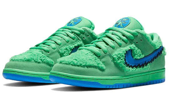 CJ5378 300 Nike Dunk SB Low Grateful Dead Green