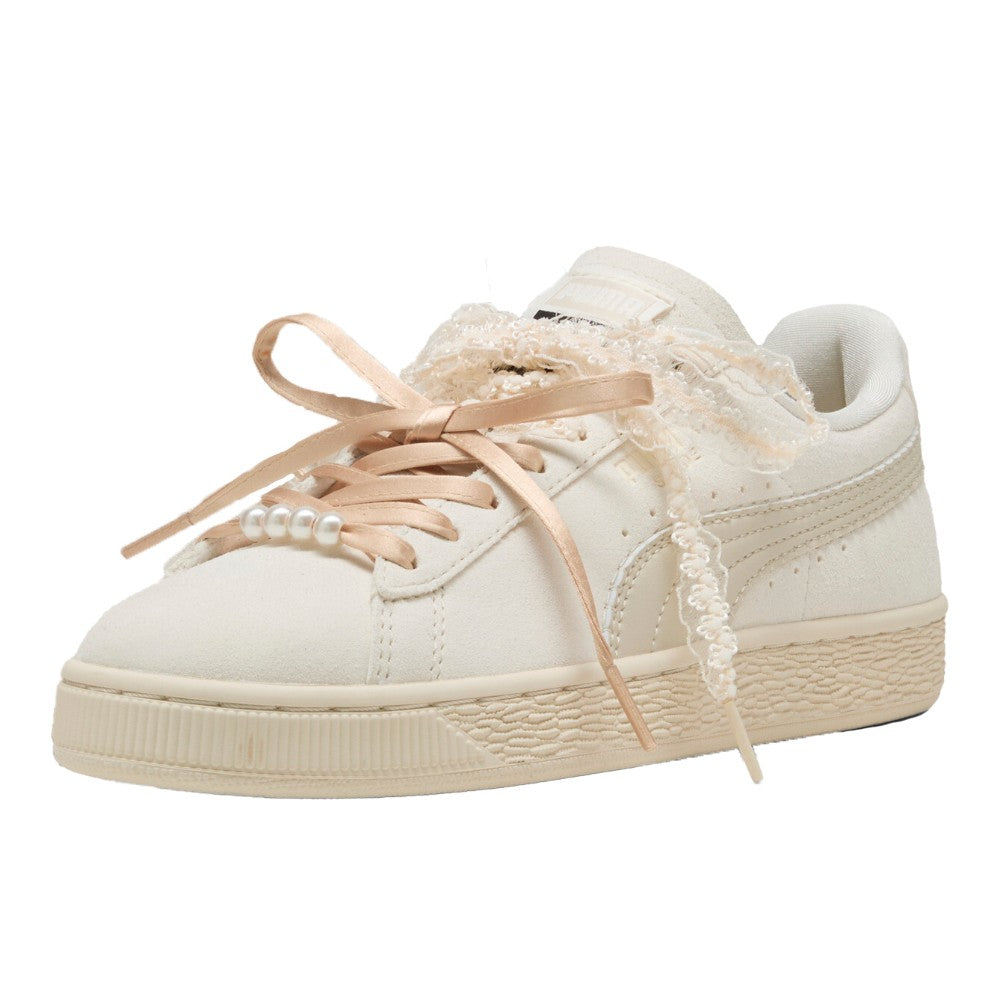 Suede Bloom Sneaker