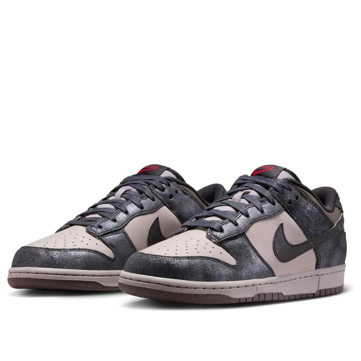 IB2258 001 Nike Dunk Low Retro NYC CBGB