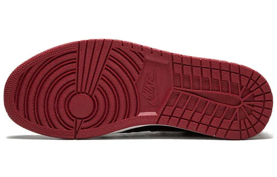 555088 001 Air Jordan 1 Retro High Bred Banned (2016)