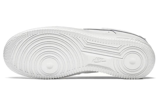 CW2288 111 Nike Air Force 1 '07 White (Online Only)