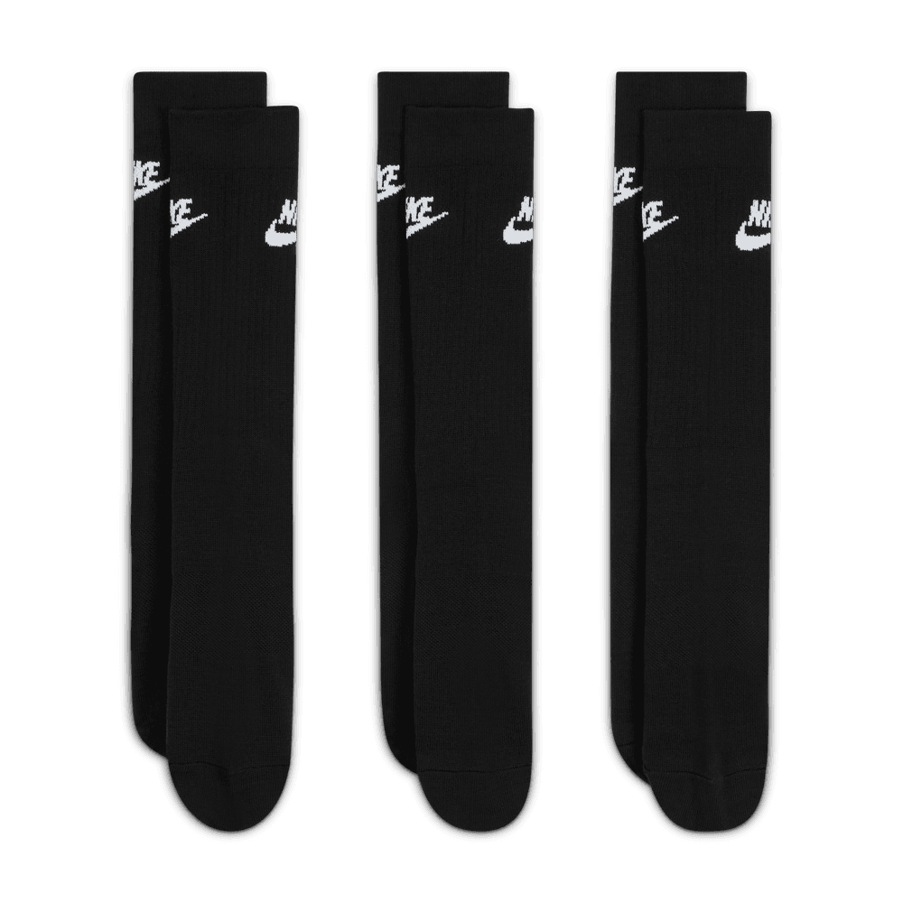 Nike Sportswear Everyday Essential Crew Socks