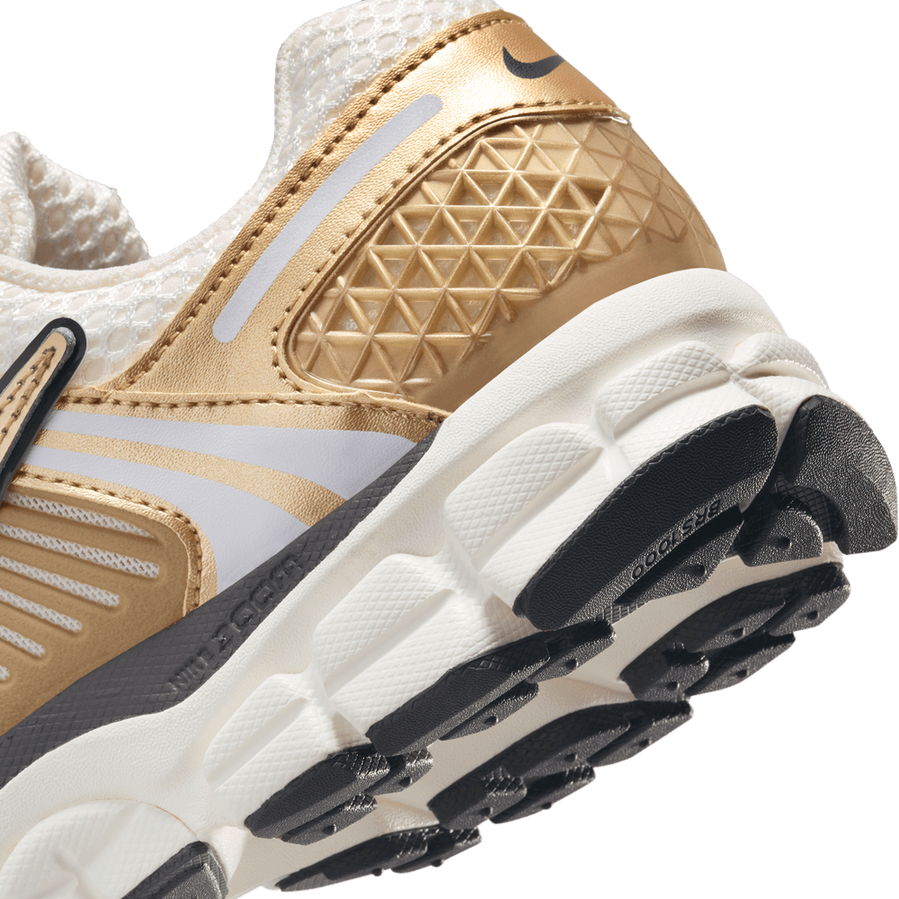 Wmns Nike Zoom Vomero 5
