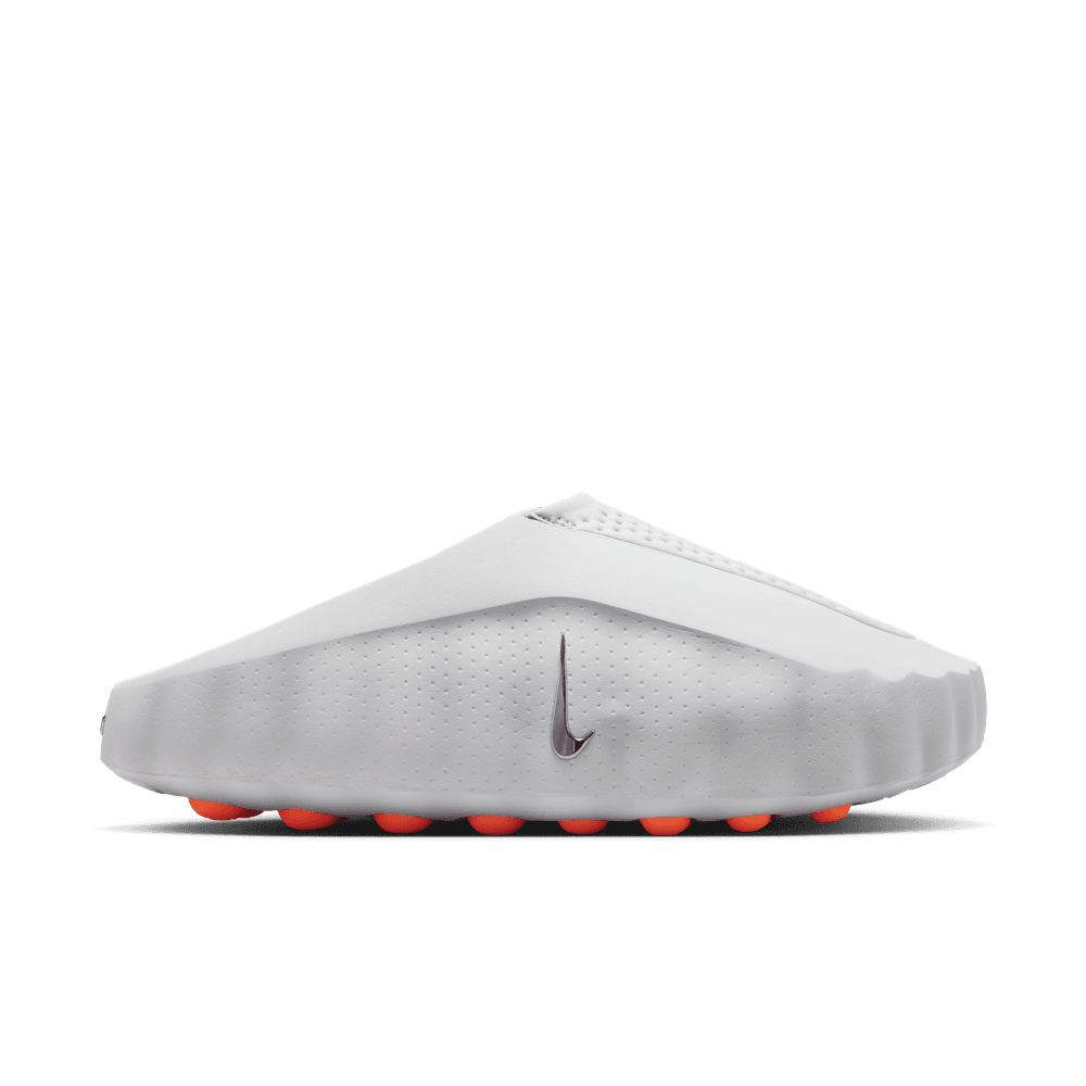 Nike Mind 001