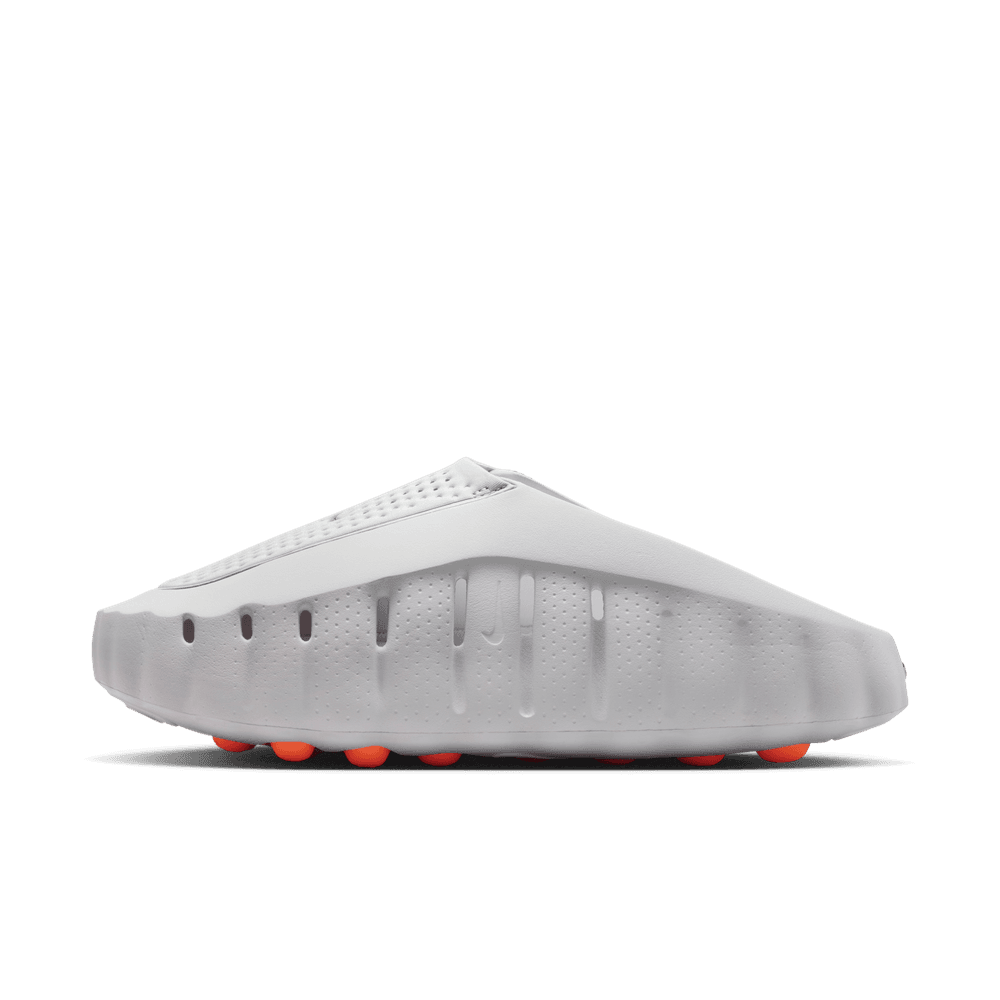 Nike Mind 001