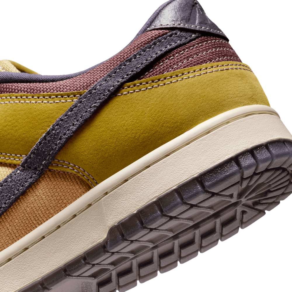 Nike Dunk Low Retro SE