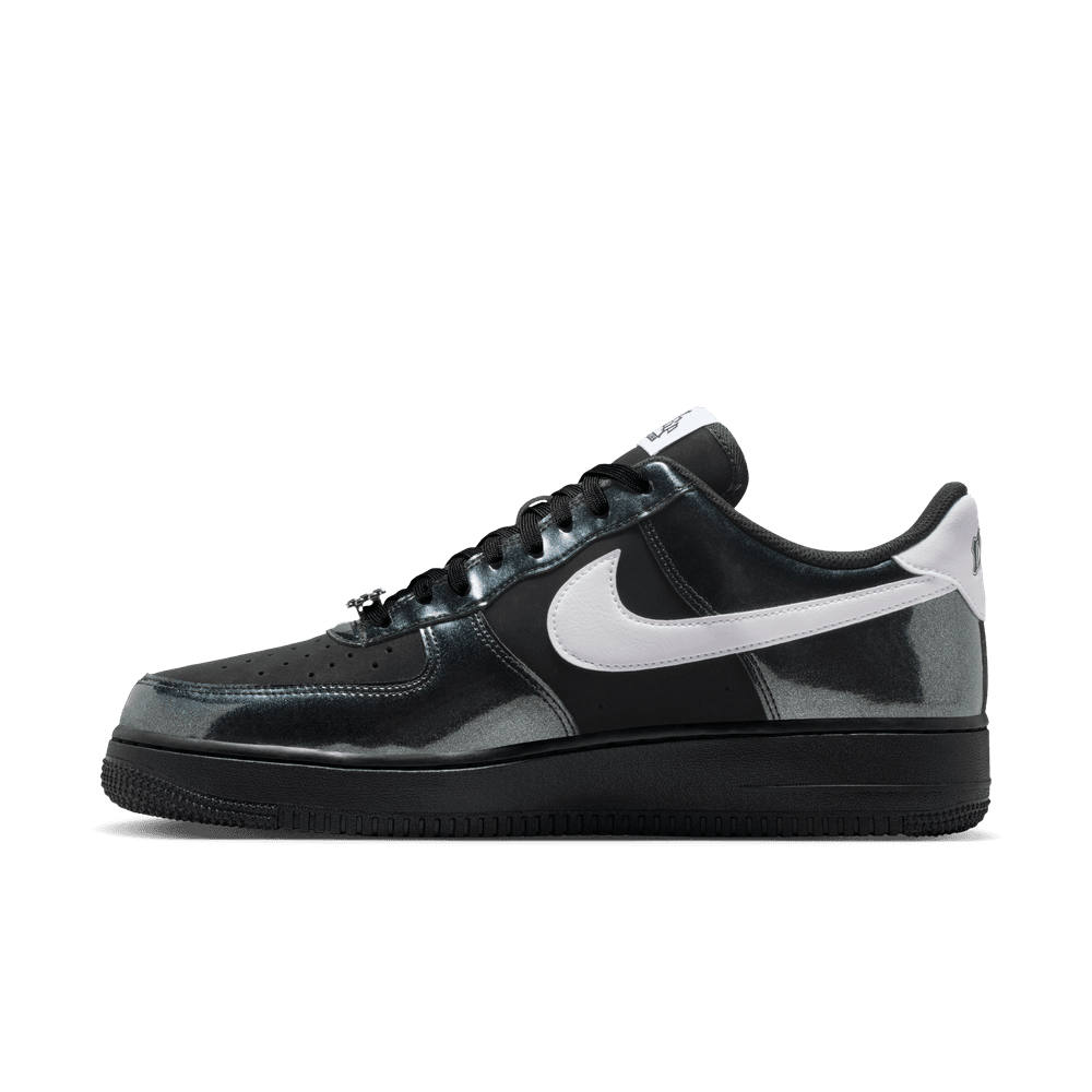 Nike Air Force 1 '07 LV8