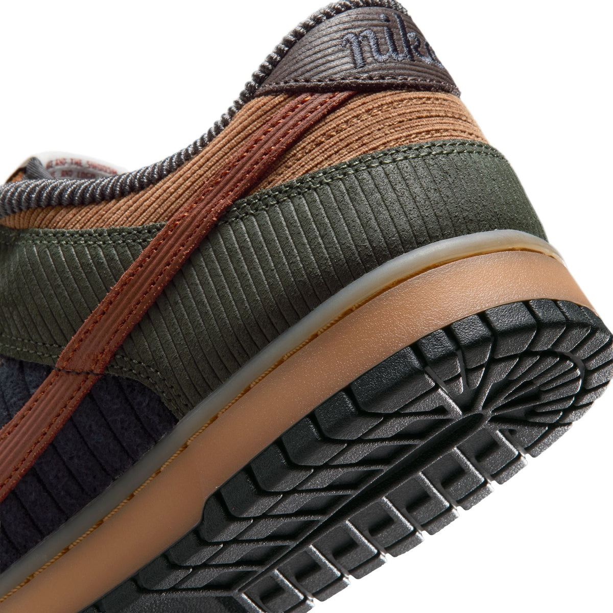 Nike Dunk Low Retro Premium 'Light British Tan Corduroy'