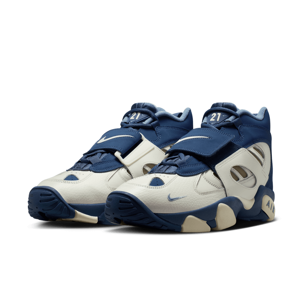 Nike Air Diamond Turf II