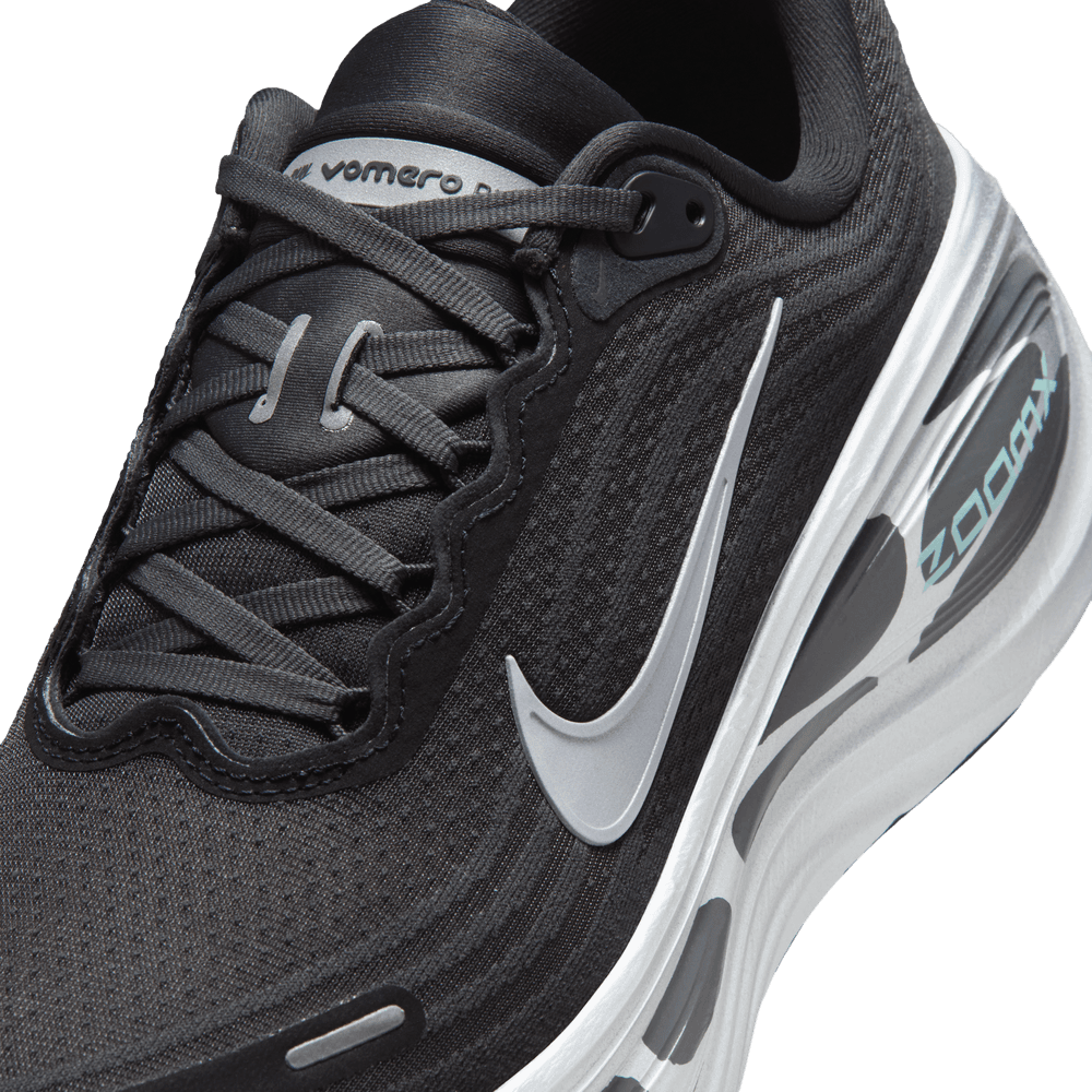 Nike Vomero Plus