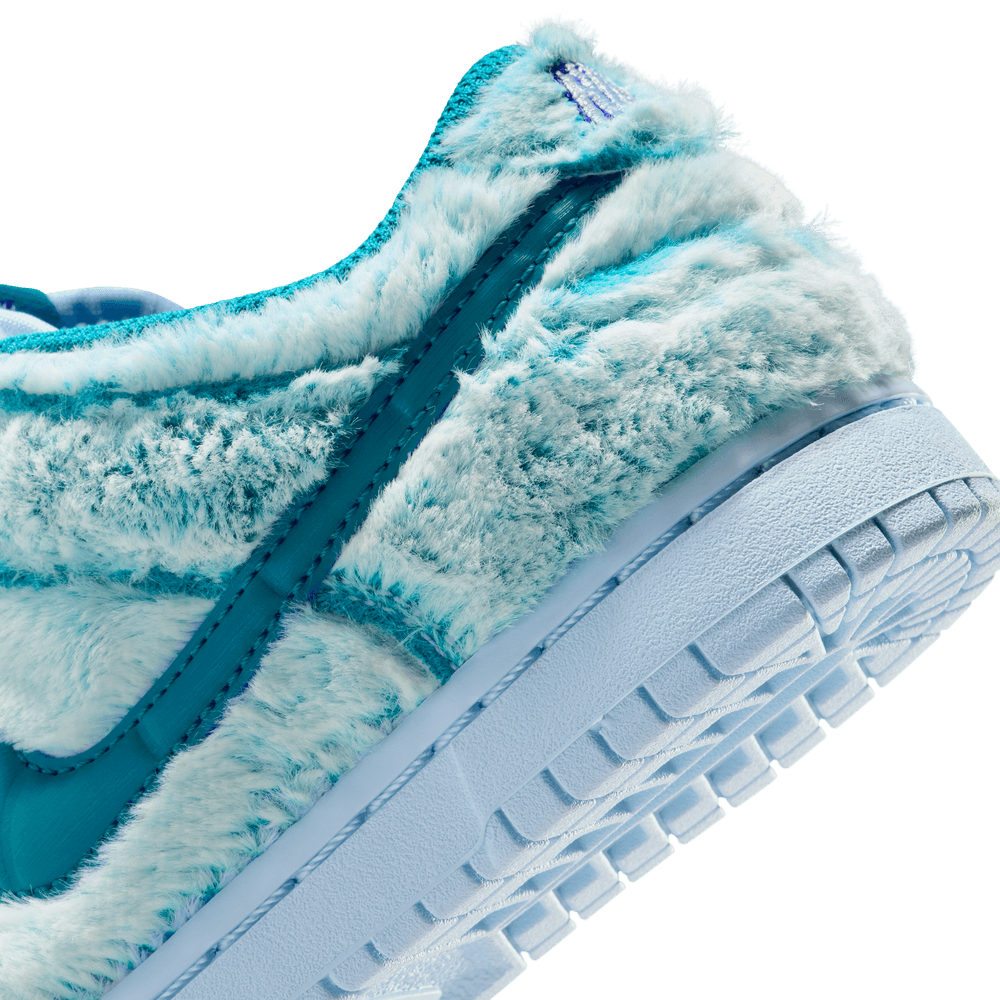 PS Nike Dunk Low