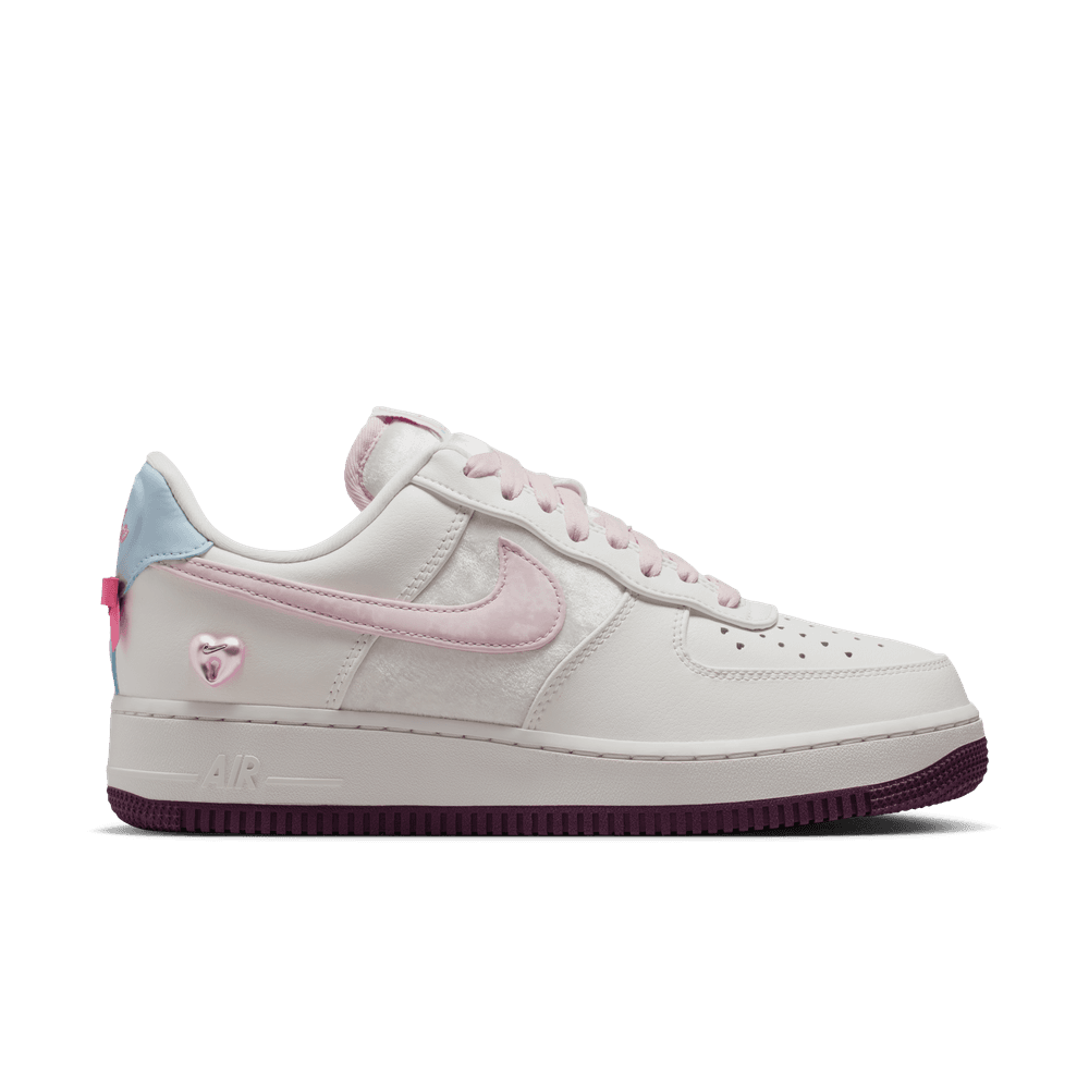 Wmns Nike Air Force 1 '07