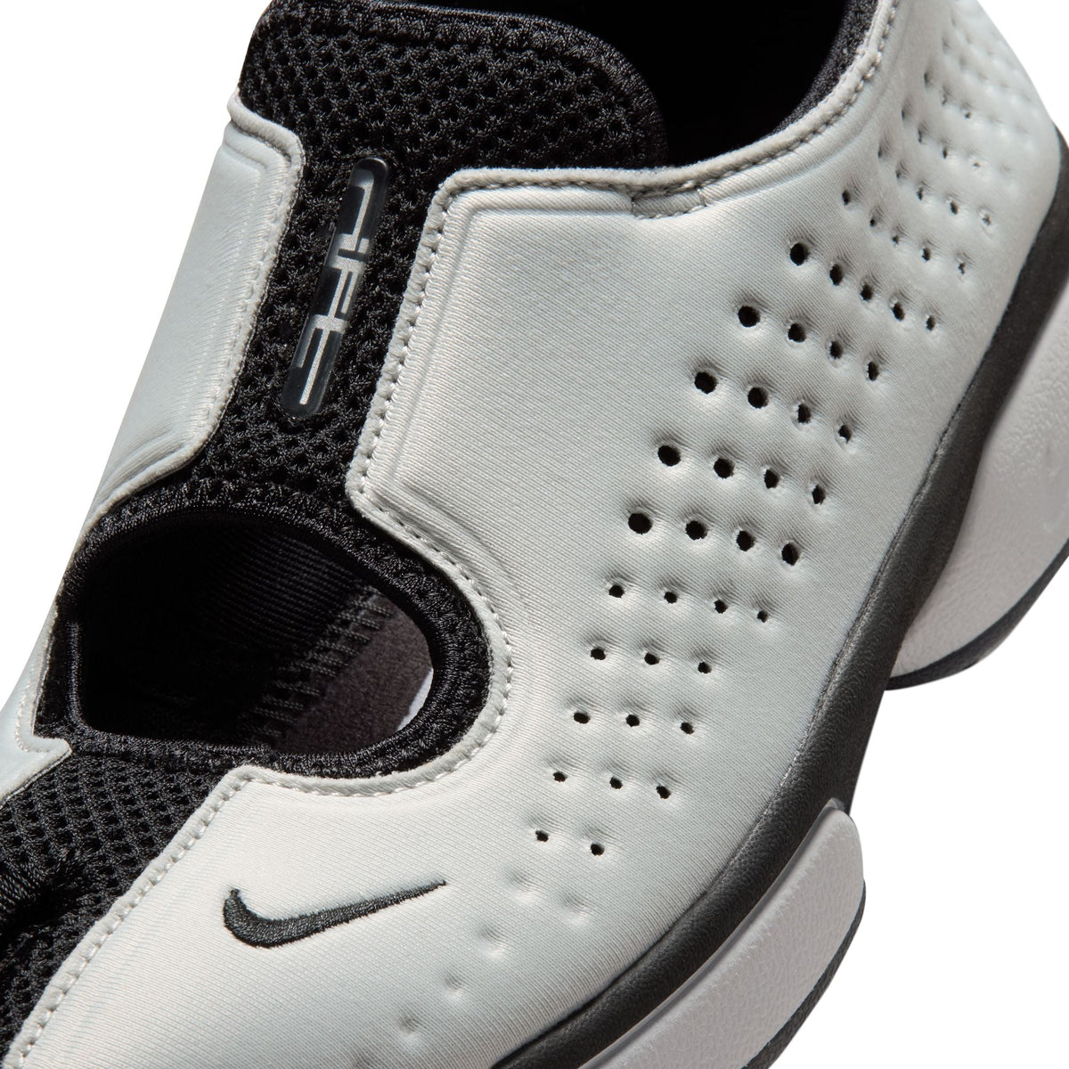 Womens Nike Rift 2 'Black and Metallic Silver'