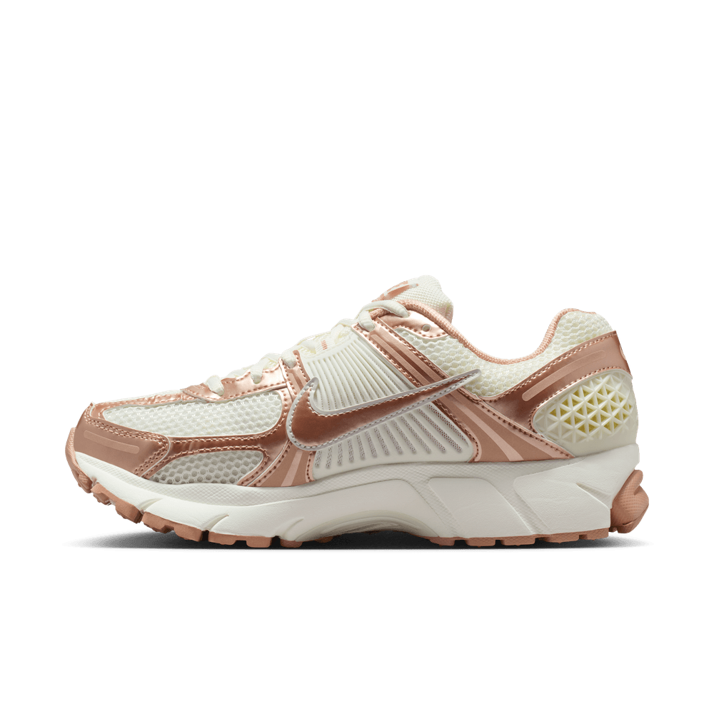 Wmns Nike Zoom Vomero 5