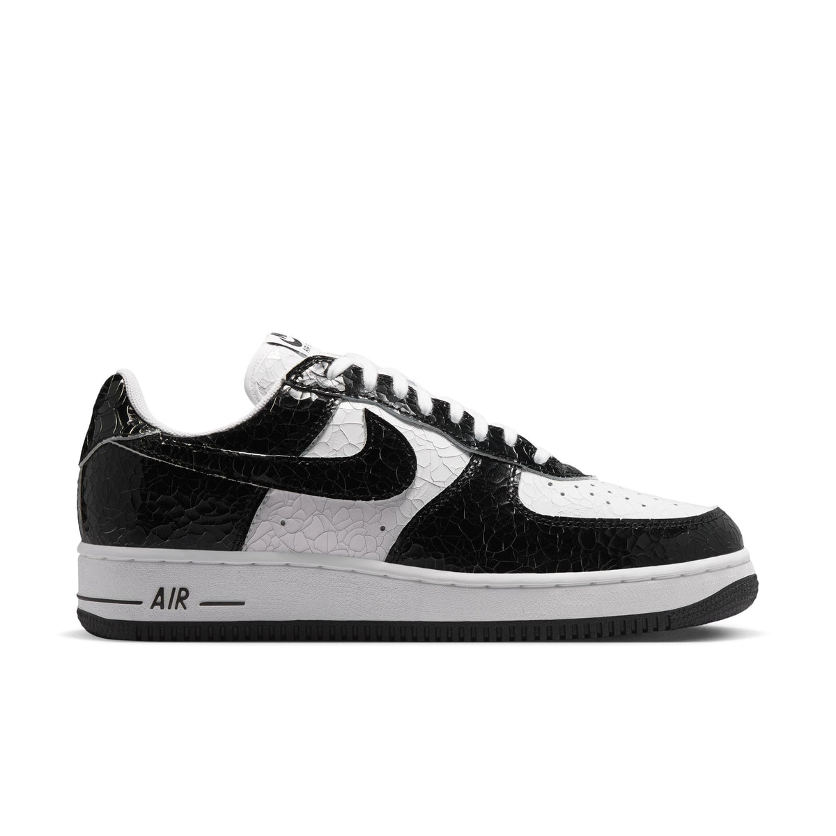 Nike Air Force 1 Low '01 "Cracked Leather" Menta
