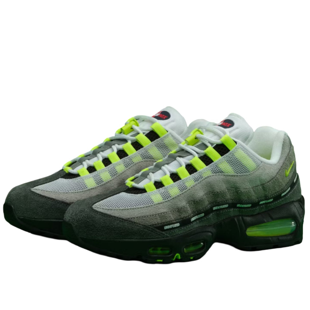IB4523 004 Nike Air Max 95 SP Undefeated Geo NYC Neon