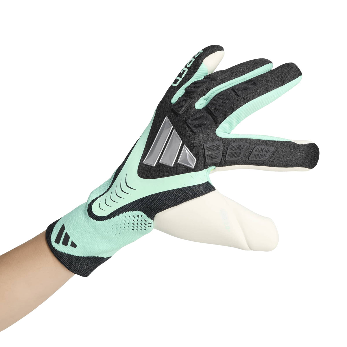 Predator Pro Goalkeeper Glove
