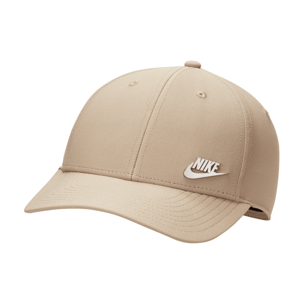 Nike Dri-FIT Club Structured Metal Logo Cap