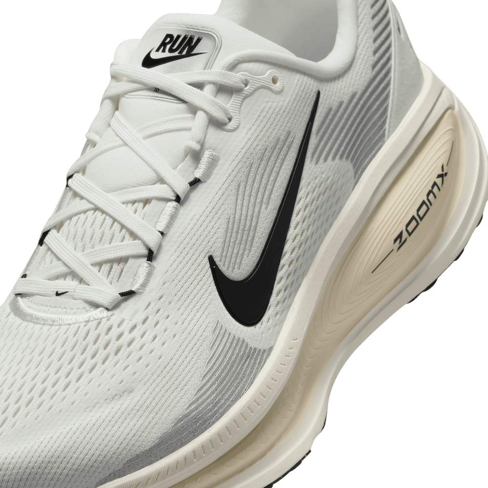 Nike Vomero 18