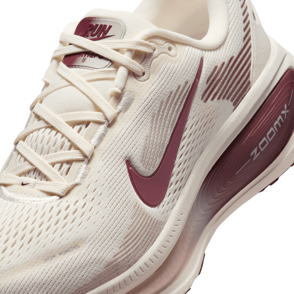Wmns Nike Vomero 18