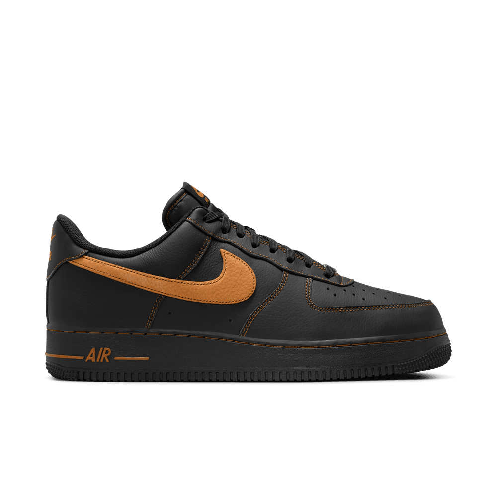 Nike Air Force 1 '07 LV8