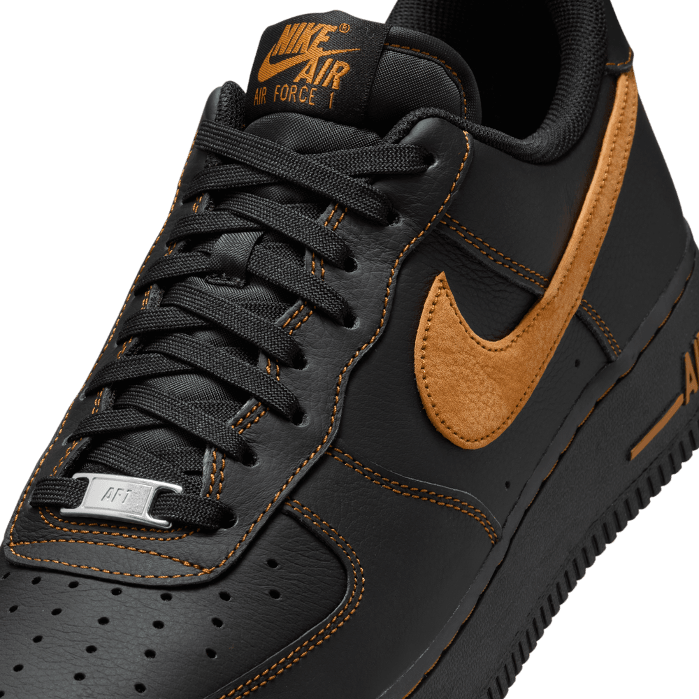 Nike Air Force 1 '07 LV8