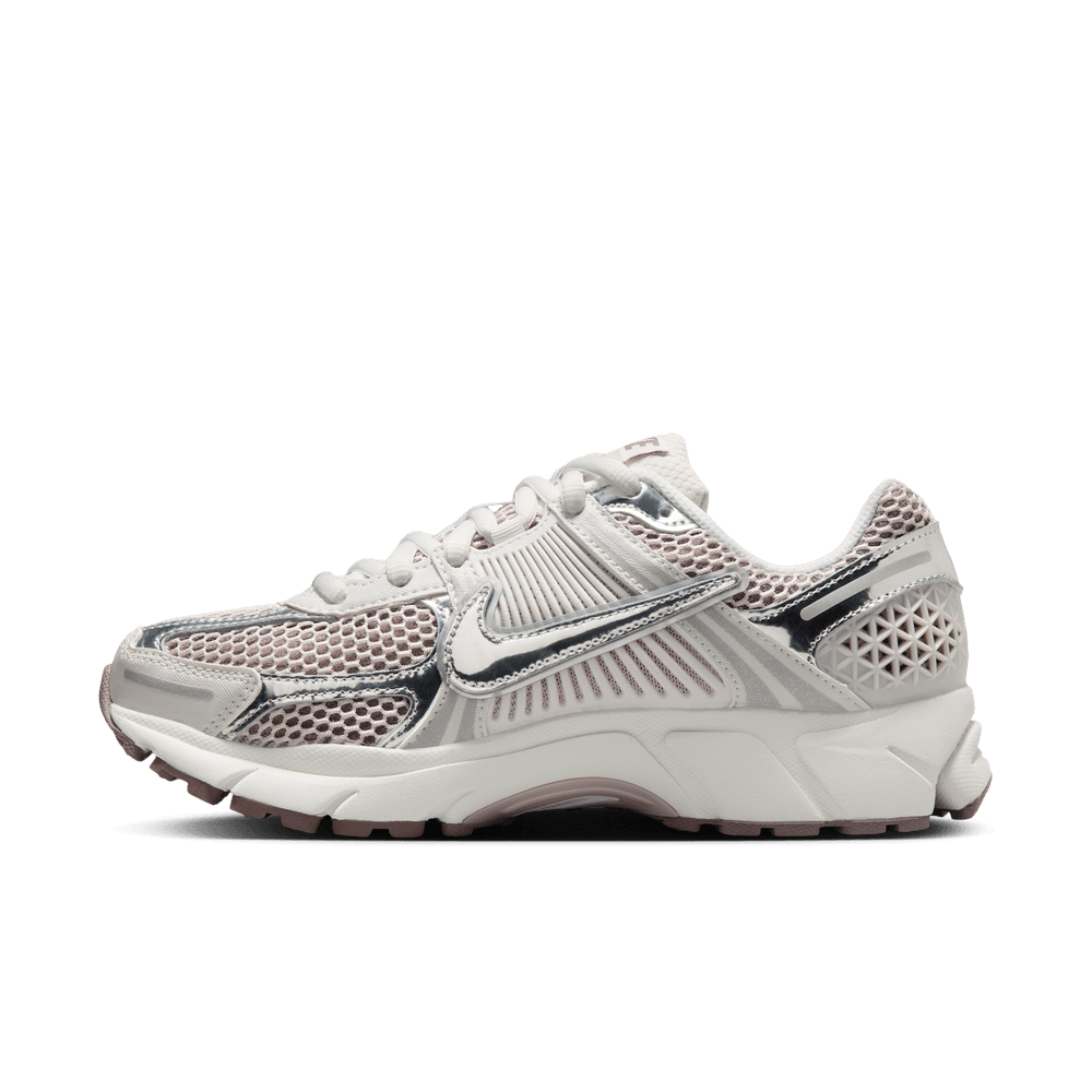 Wmns Nike Zoom Vomero 5