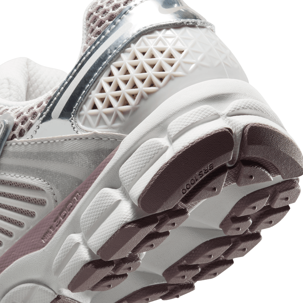 Wmns Nike Zoom Vomero 5