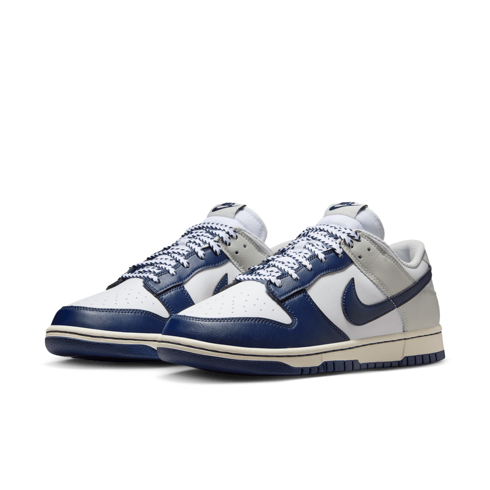 Nike Dunk Low Retro