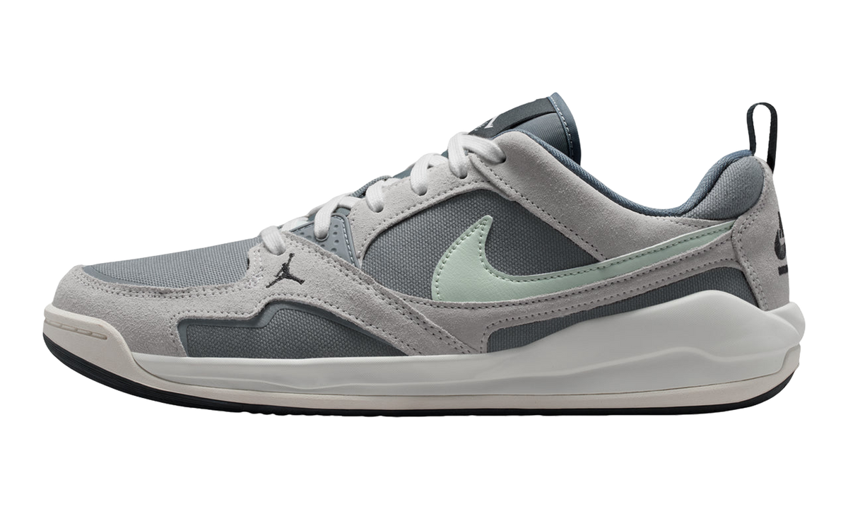 Jordan CMFT Era "Cool Grey" HJ6777 003