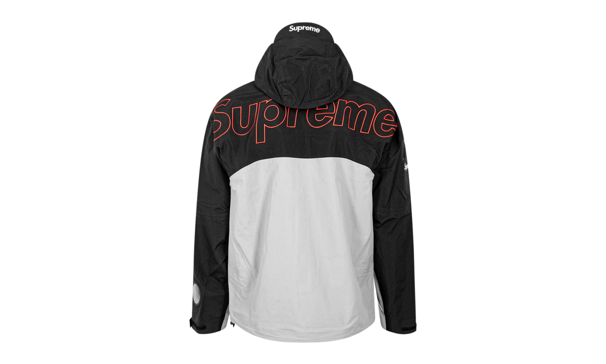 TNF Taped Seam Shell Jacket "FW22" SU12453