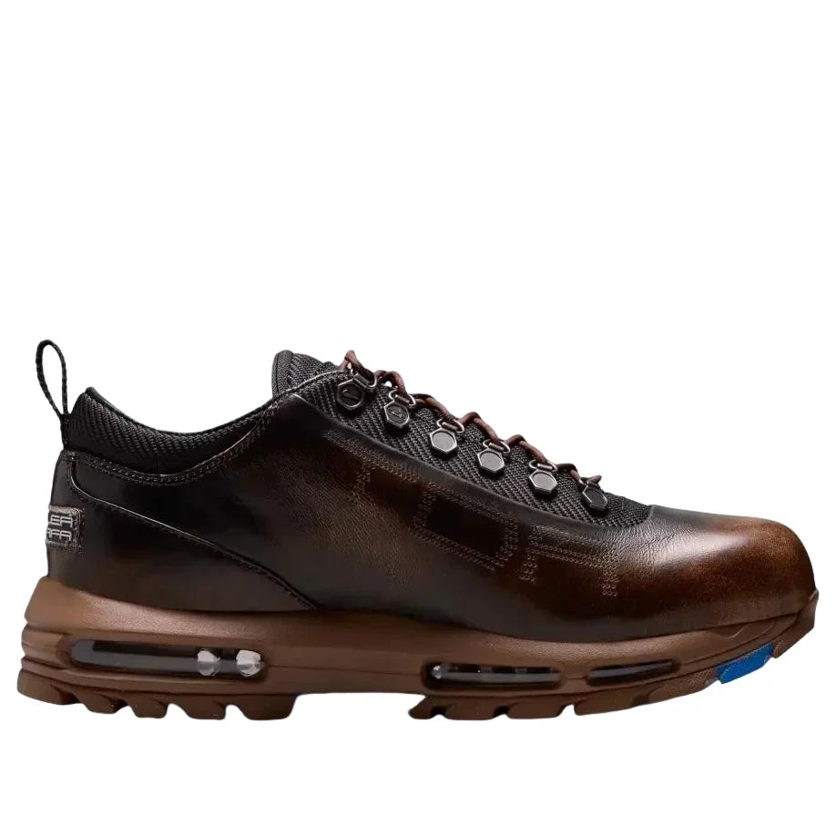 IU4876 200 Nike Air Max Goadome Low SP Taller de Rafa (Online Only)
