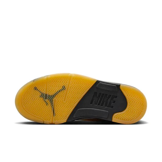 FZ5758 004 Air Jordan 5 Retro A Ma Maniere Dawn (Women's)