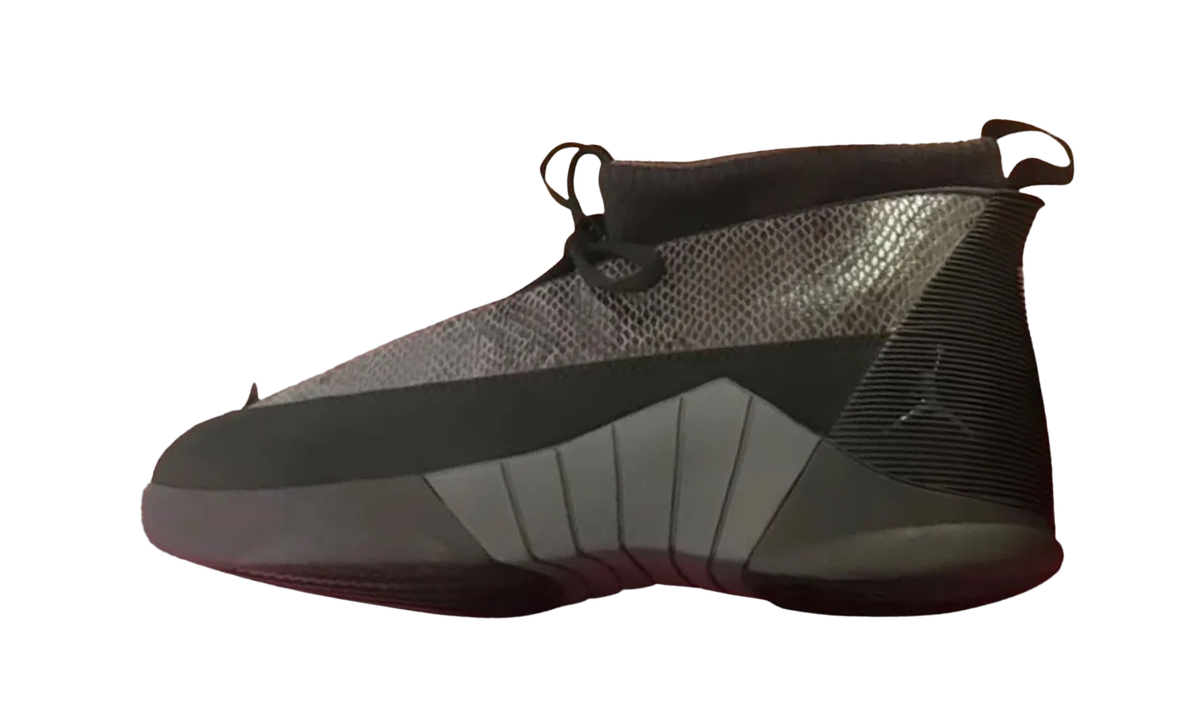 Air Jordan 15 Retro SP "Black Pack" IZ2585 001