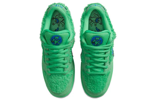CJ5378 300 Nike Dunk SB Low Grateful Dead Green