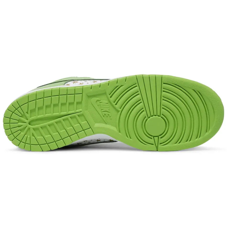 Nike SB Dunk Low Supreme Stars Mean Green (2021)