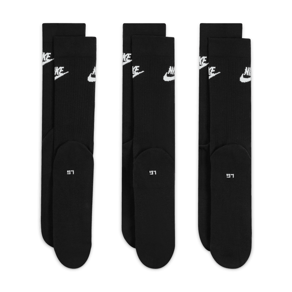 Nike Sportswear Everyday Essential Crew Socks