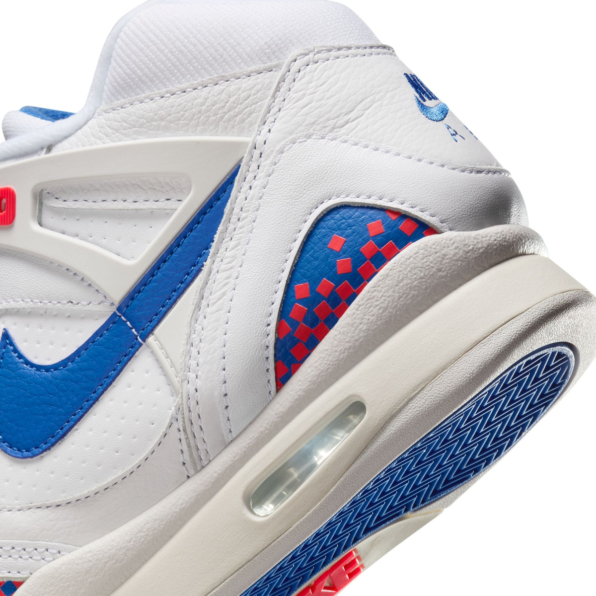 Nike Air Tech Challenge 2 'Pixel'