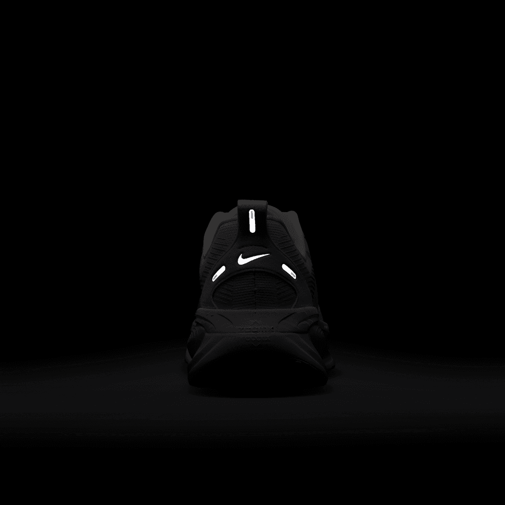 Nike Vomero 18