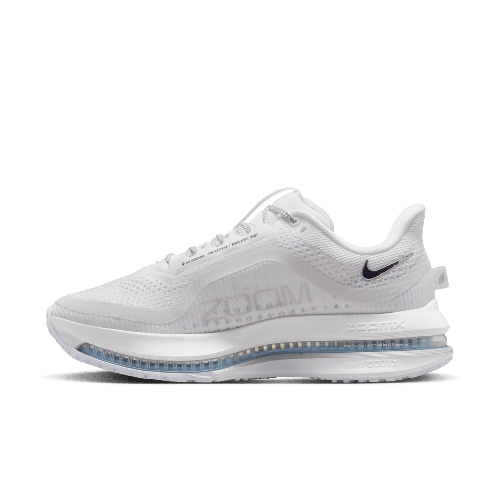 Wmns Nike Pegasus Premium