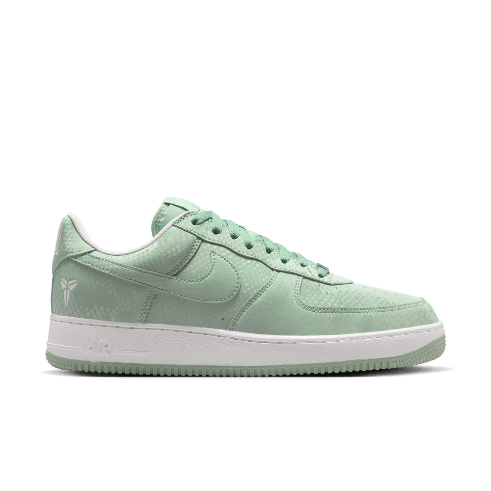 Nike Kobe Air Force 1 Low