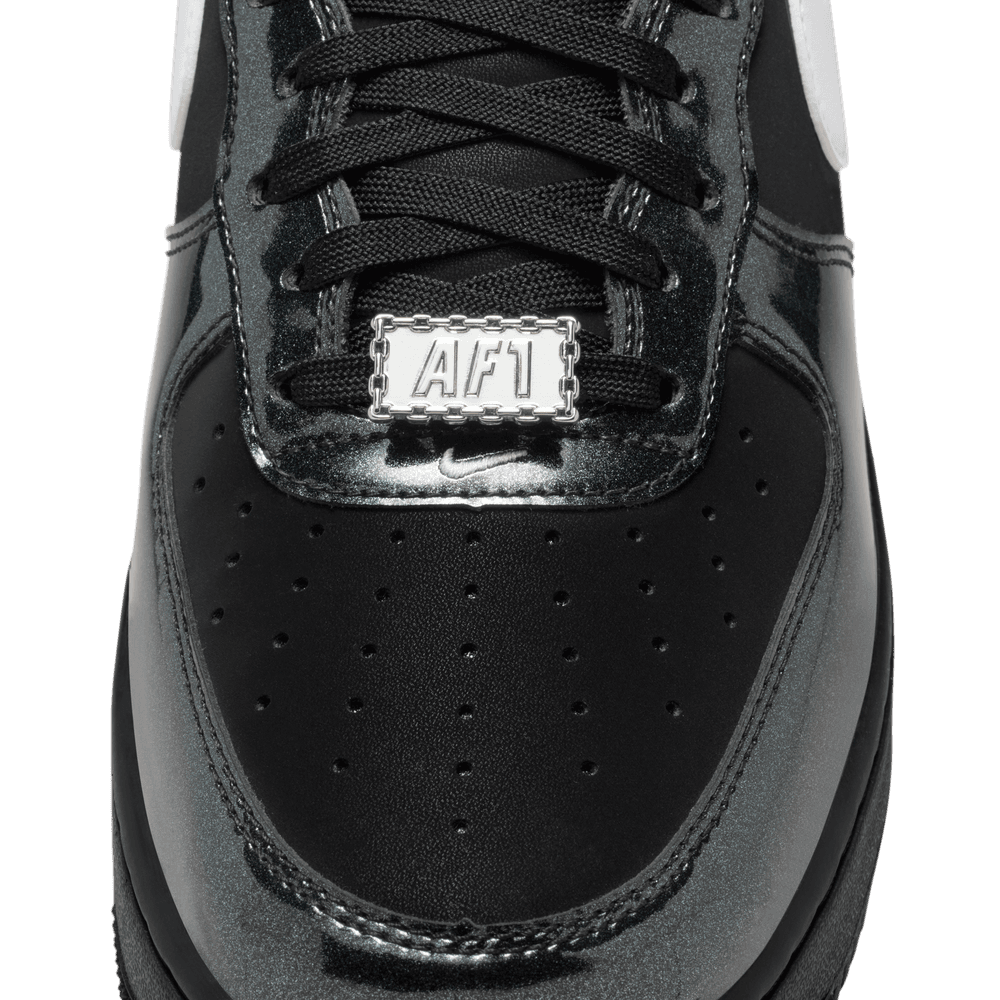 Nike Air Force 1 '07 LV8