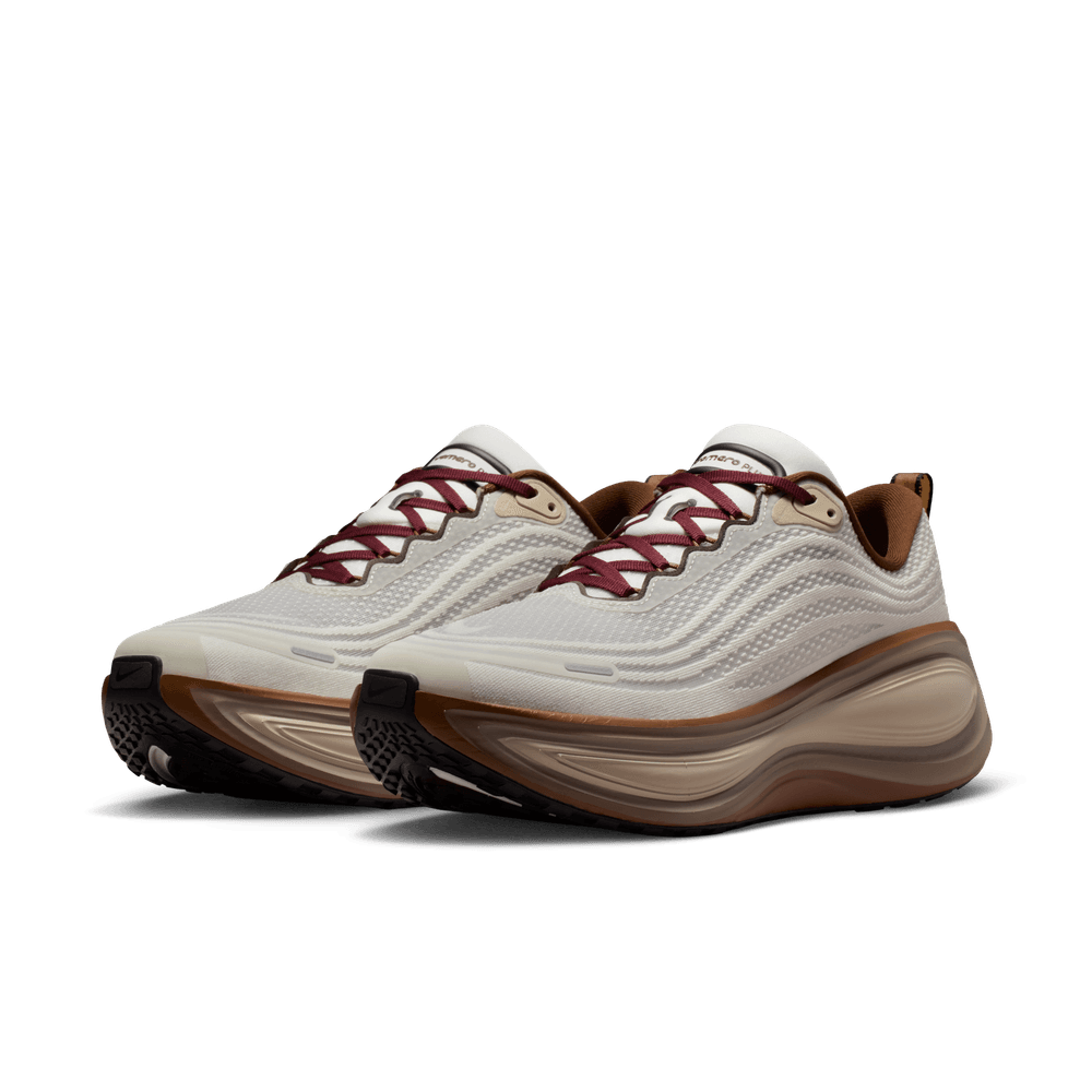 Nike Vomero Plus