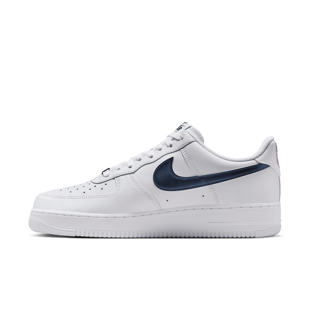 Nike Air Force 1 '07 LV8