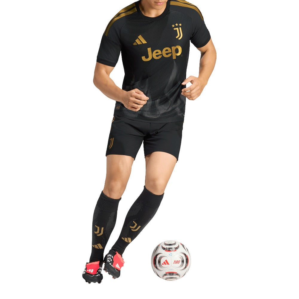 Juventus 26/27 Home Authentic Jersey