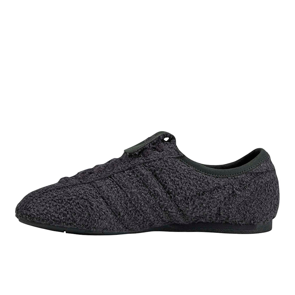 adidas by Stella McCartney Sportswear 76