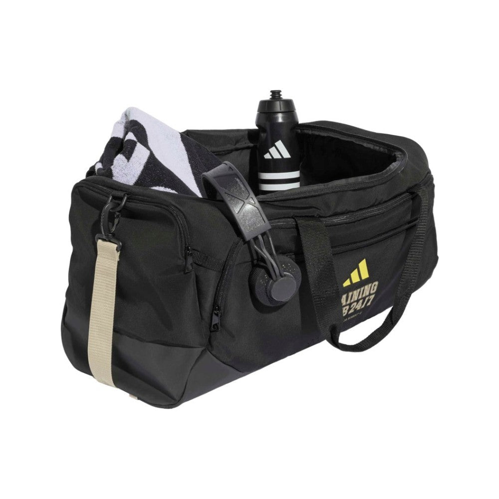 Training Defender Graphic Duffle Bag Medium