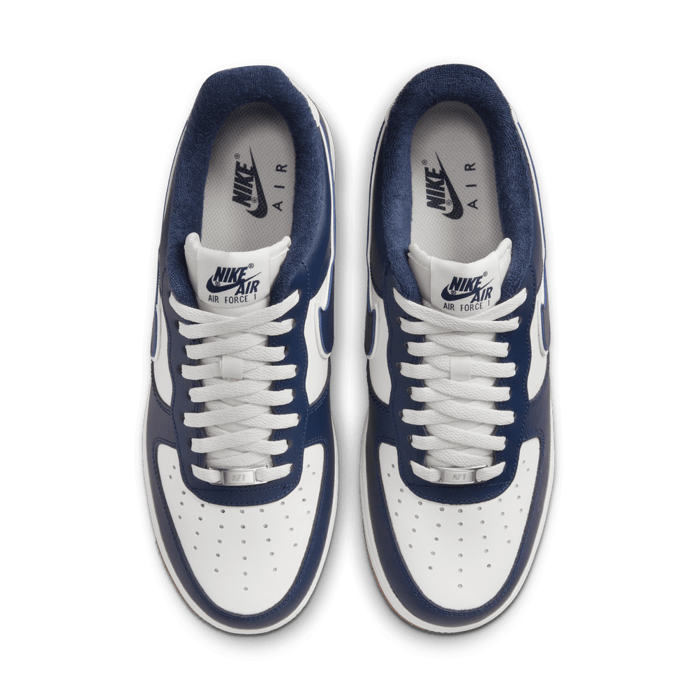 Nike Air Force 1 '07 LV8